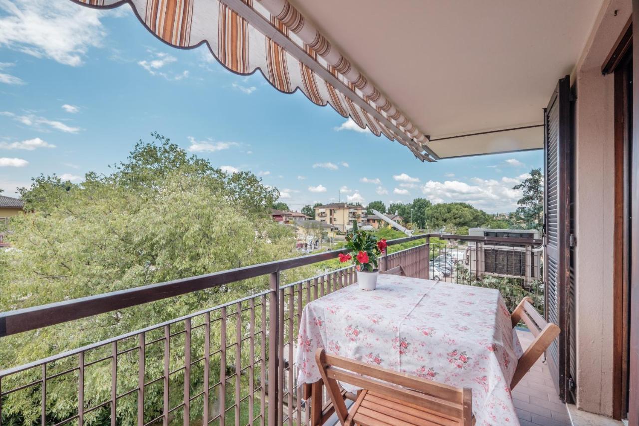 Casa Lugana 15 - Monolocale Con Piscina Fronte Lago Сирмионе Екстериор снимка